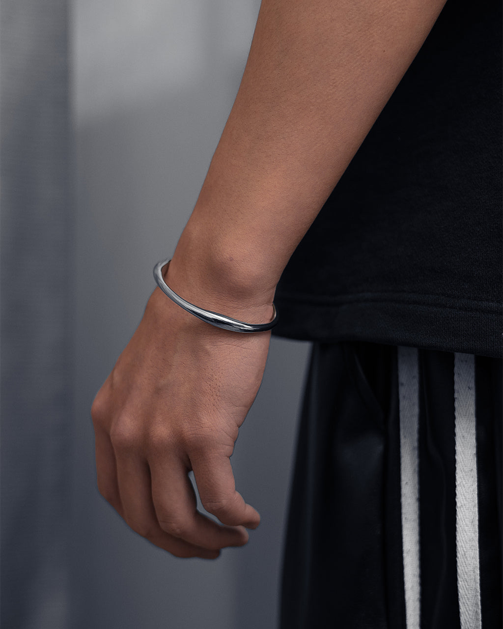 316L WAVE BANGLE