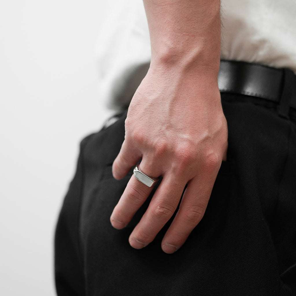 316L ARROW SIGNET RING